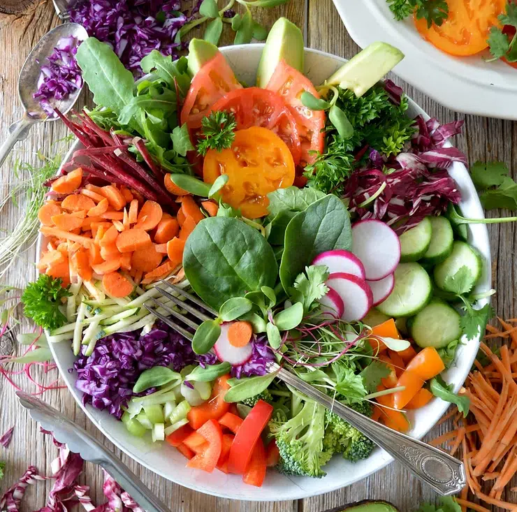 a photo of a healthy salad
